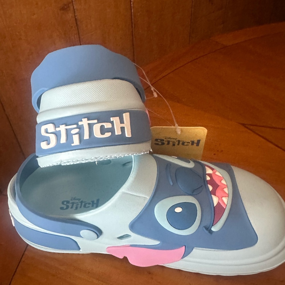 Disney Stitch Kids Blue Character Clog size 2